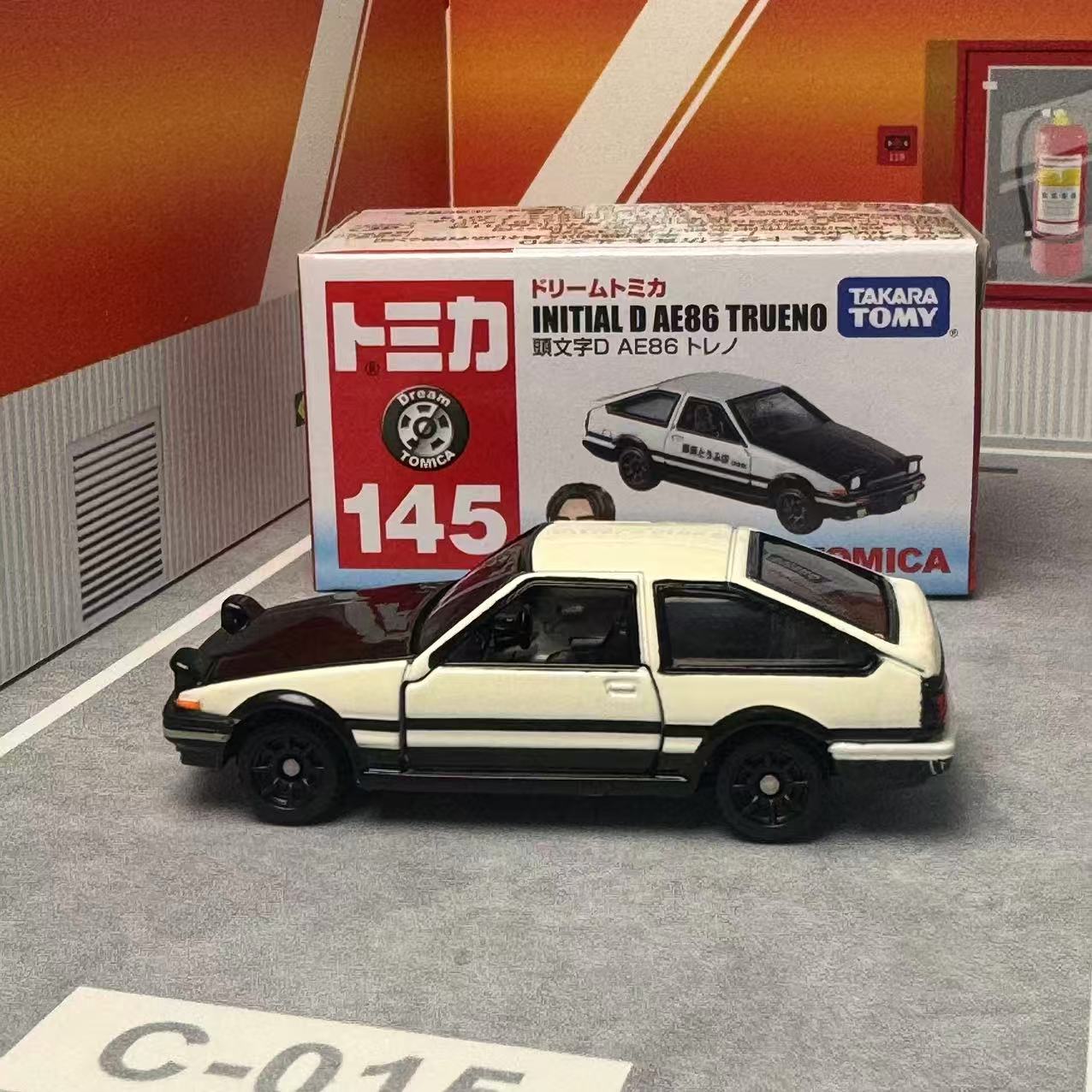 Takara tomy tomica no.145 séri - Model Kit Ae86 avaliação e preço