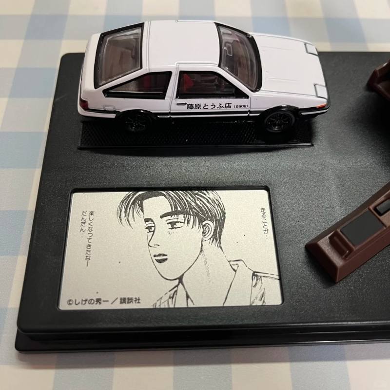 Takara Tomy Tomica Initial D T - Model Kit Ae86 avaliação e preço