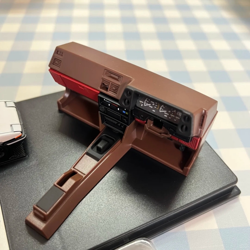 Takara Tomy Tomica Initial D T - Model Kit Ae86 avaliação e preço