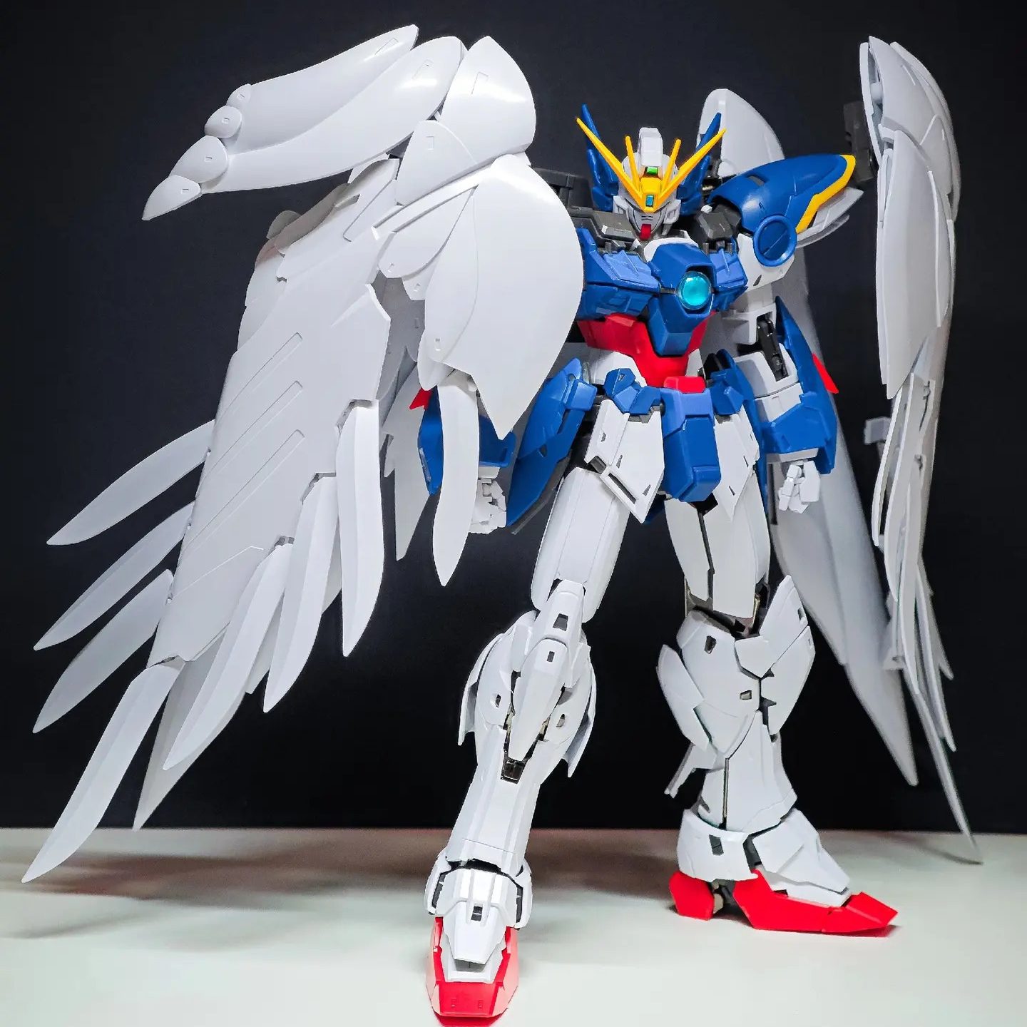 MG 1/100 Wing Zero Ver.Ka Plás - Model Kit Wing Zero avaliação e preço