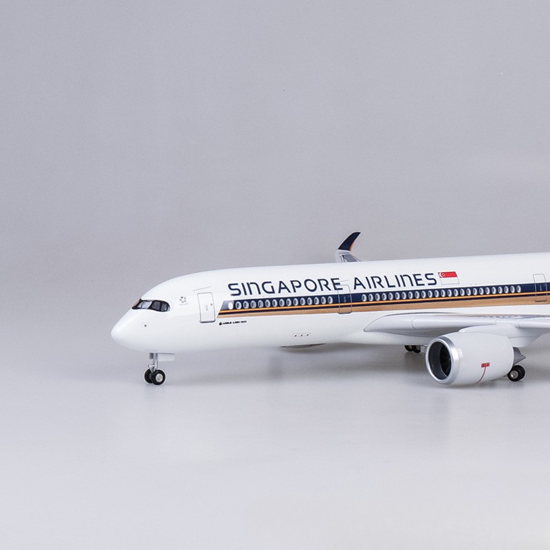 Avião de Brinquedo em Escala G - Model Kit Singapore avaliação e preço