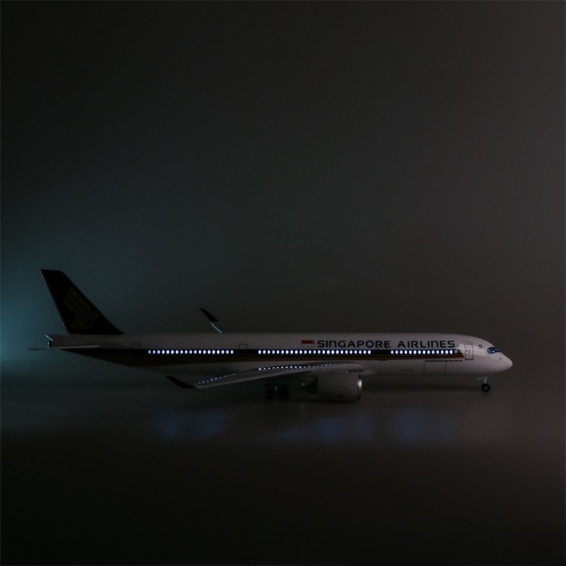 Avião de Brinquedo em Escala G - Model Kit Singapore avaliação e preço