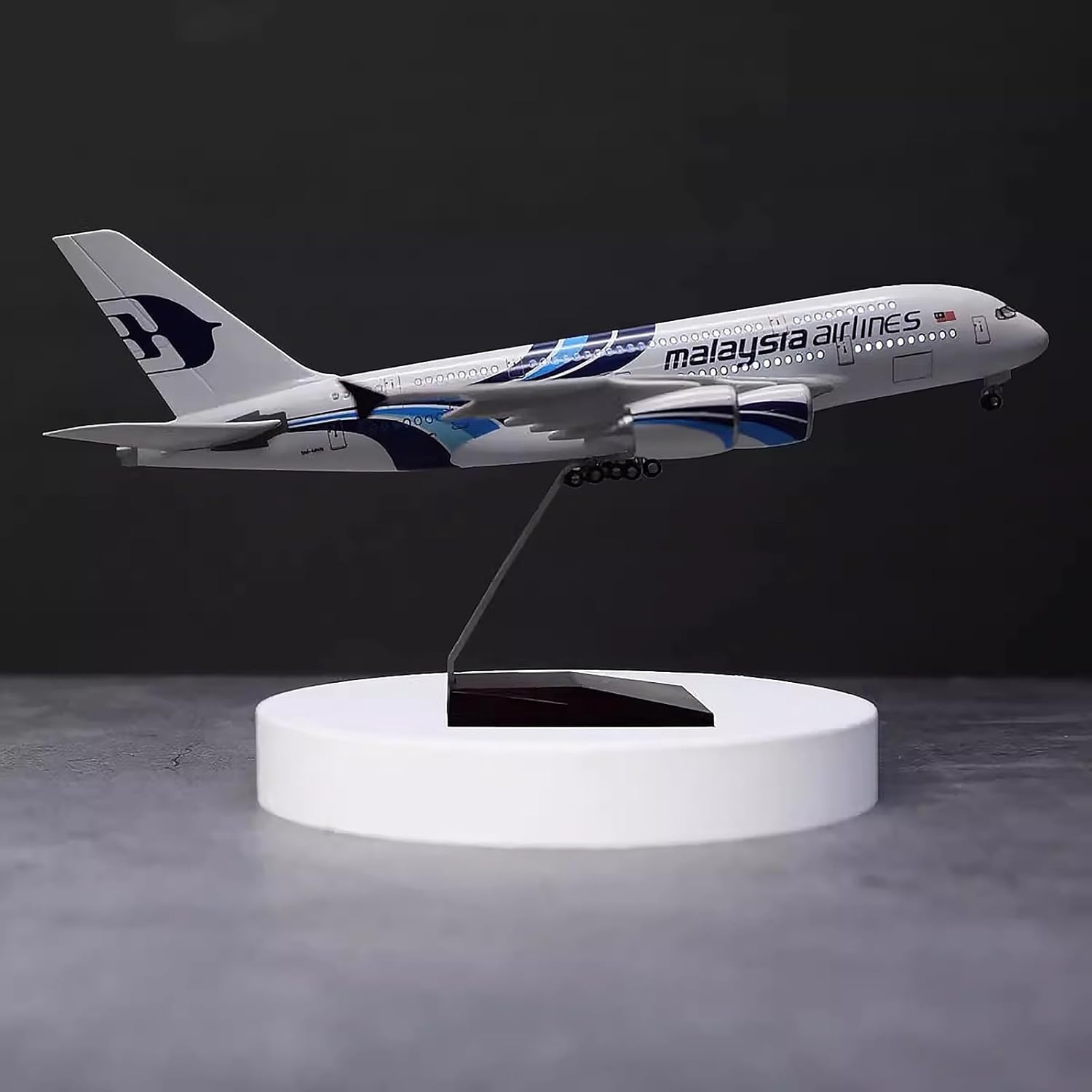 Escala 1:160 Malaysia Airlines - Resin Kit Cast avaliação e preço