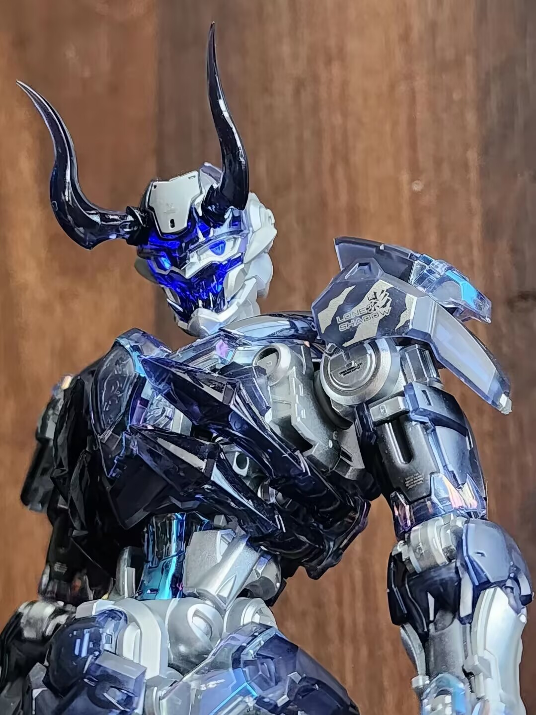 Figura de Ação Articulada de P - Model Kit Lone Shadow avaliação e preço